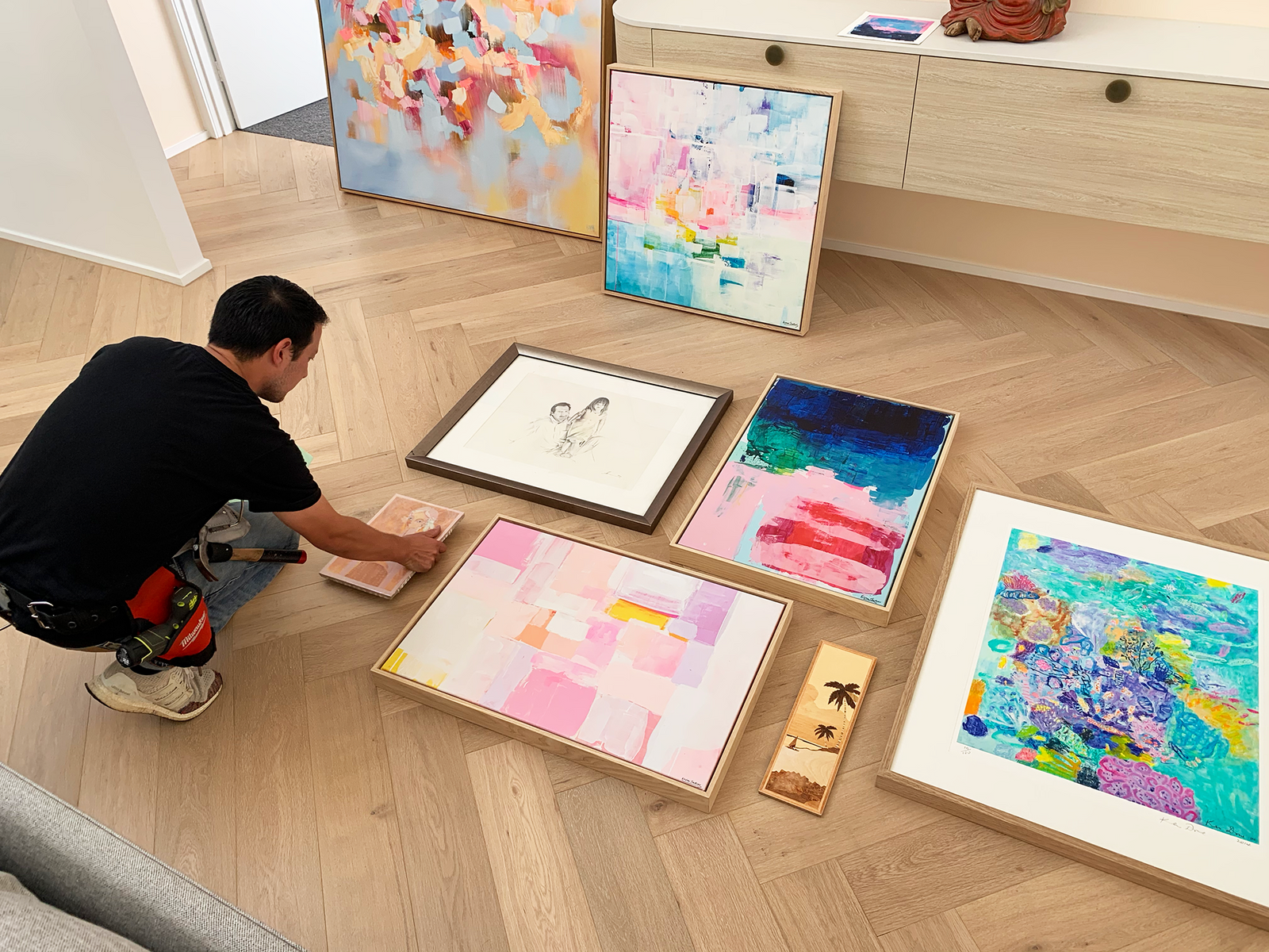 The Art of Professional Hanging